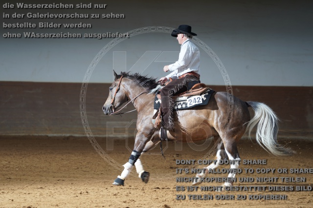 s_A_902678.JPG